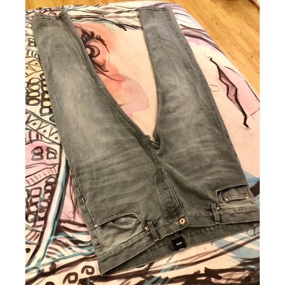 ASOS Rigid Gray Vintage Wash Slim Slouch Boyfriend Jeans Button Fly 36W 34L - Picture 11 of 12